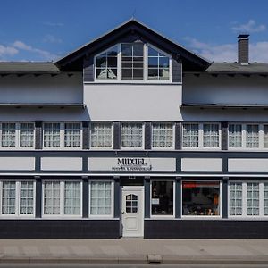 Pension Middel